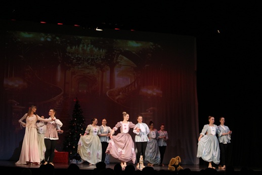 Schliessen von nussbarock2.JPG