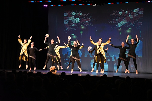 Schliessen von nusschina.JPG